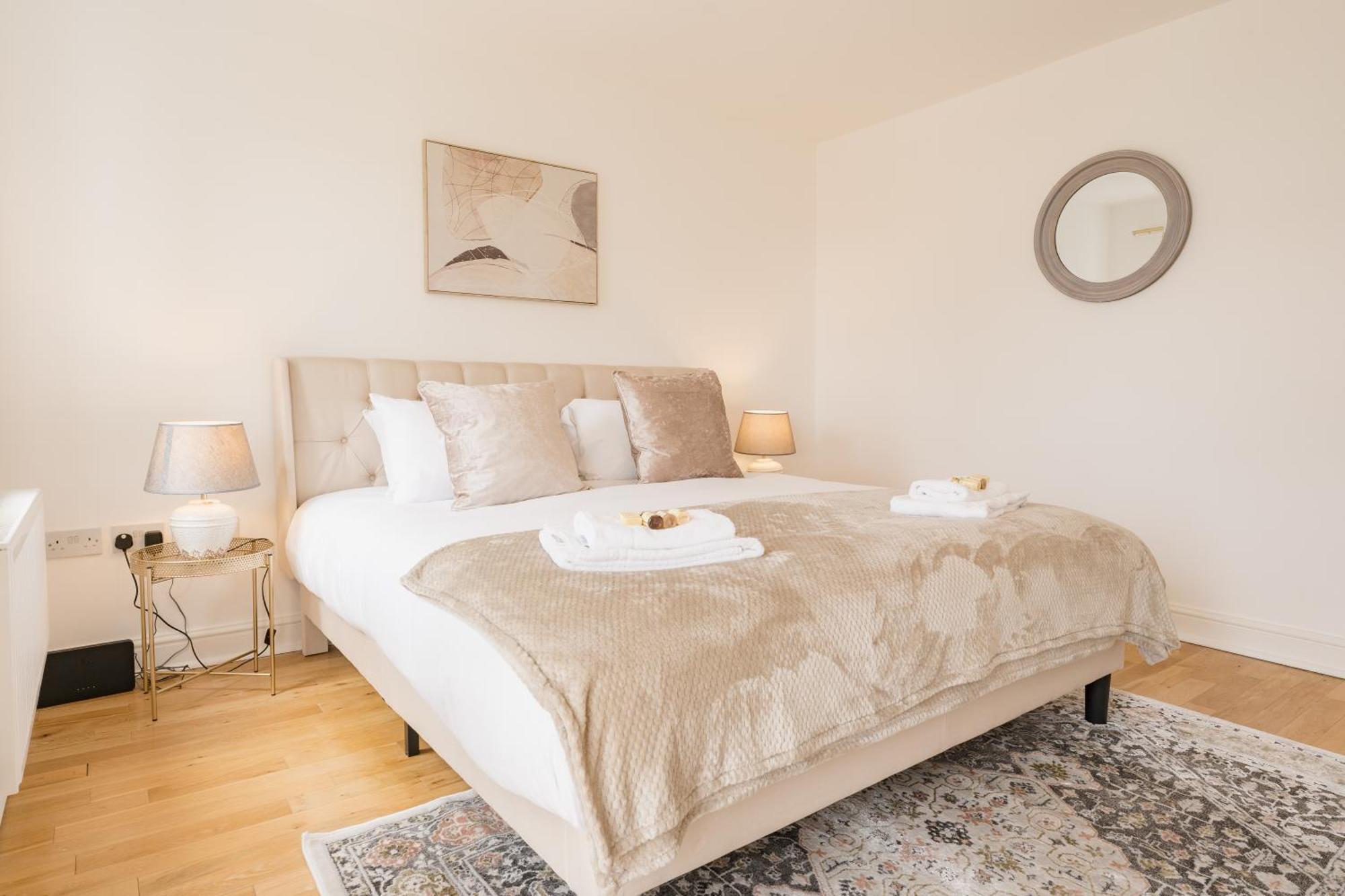 Beautifully Done 5 Bed Barn Conversion In Heswall - Sleeps Up To 10 Extérieur photo